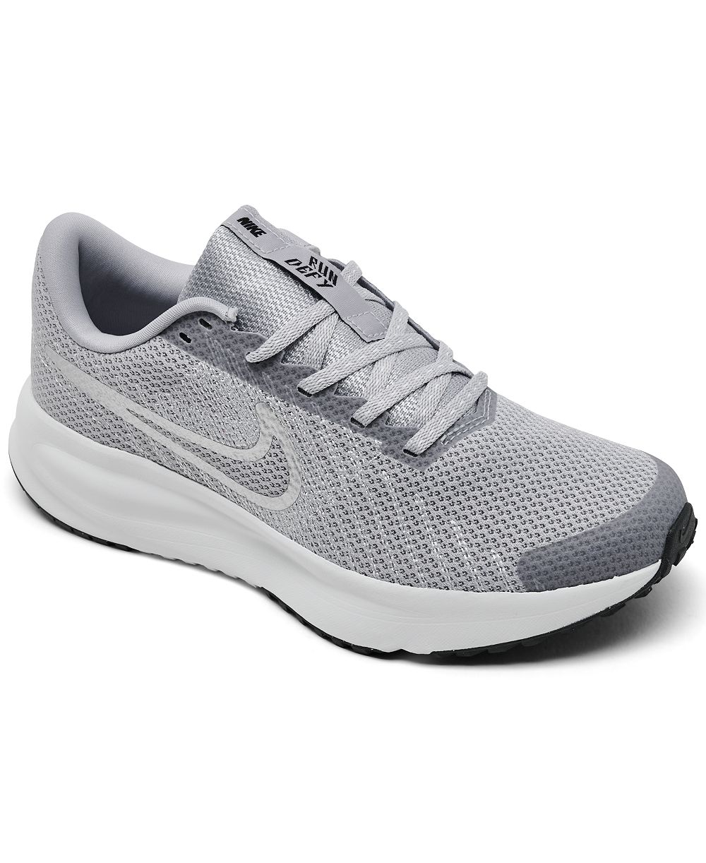 Женские беговые кроссовки Nike Run Defy от Finish Line