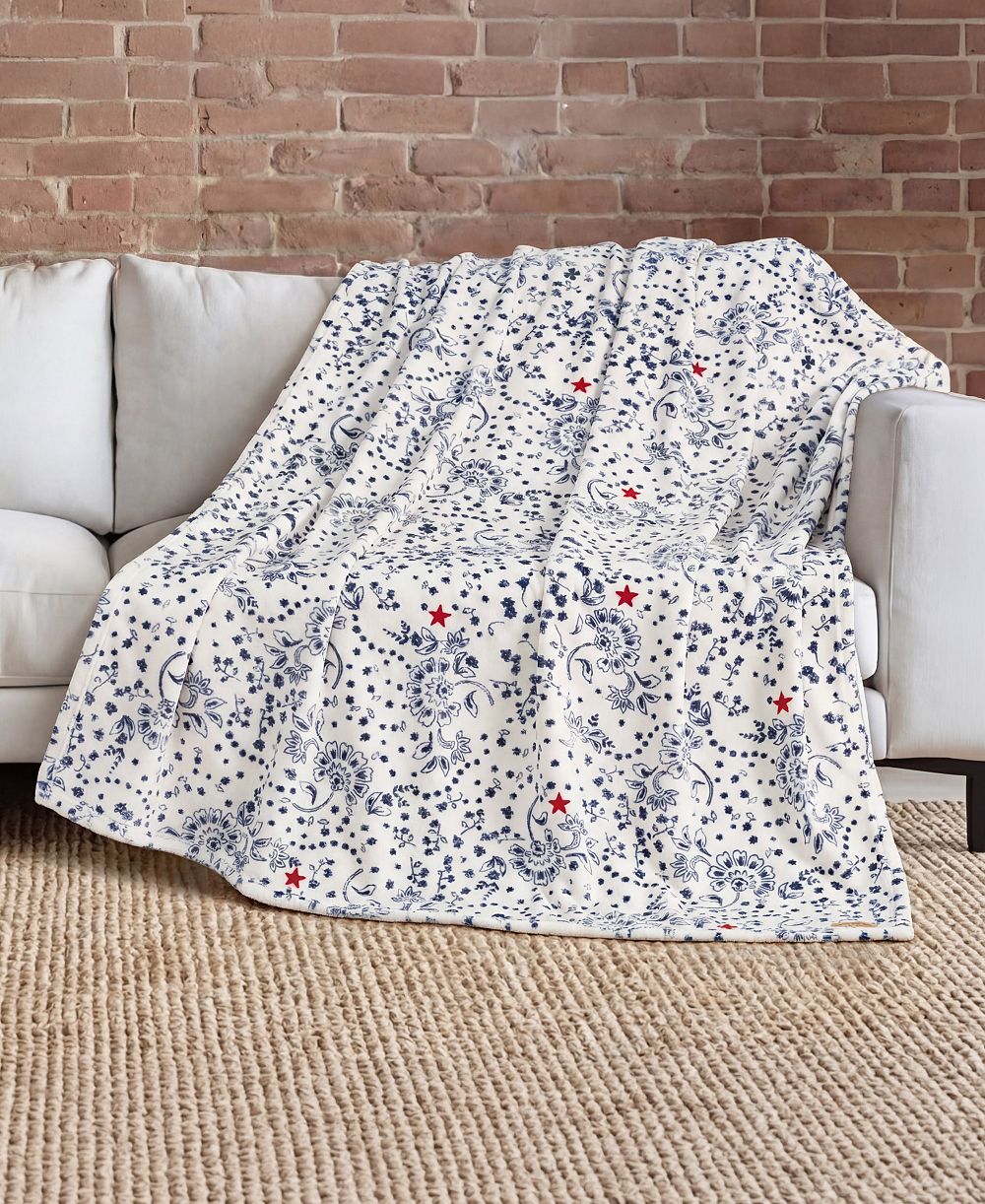 Lucky Brand плюшевый плед, 50" x 70"