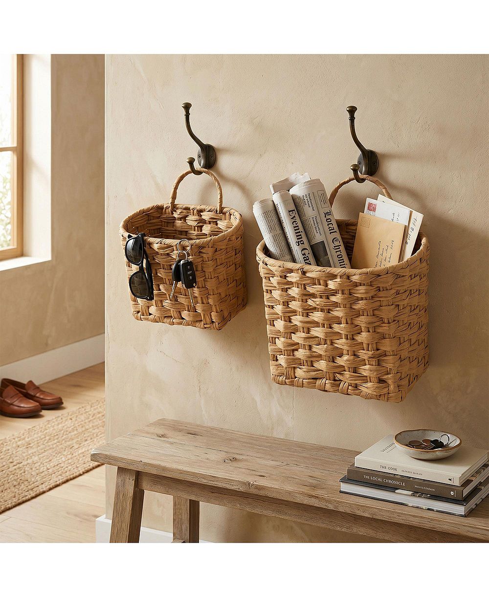 homfan Wicker Hanging Storage Baskets Set of 2, Handwoven PVC Rattan with Handles, Farmhouse Style for Living Room Bedroom Balcony, Natural