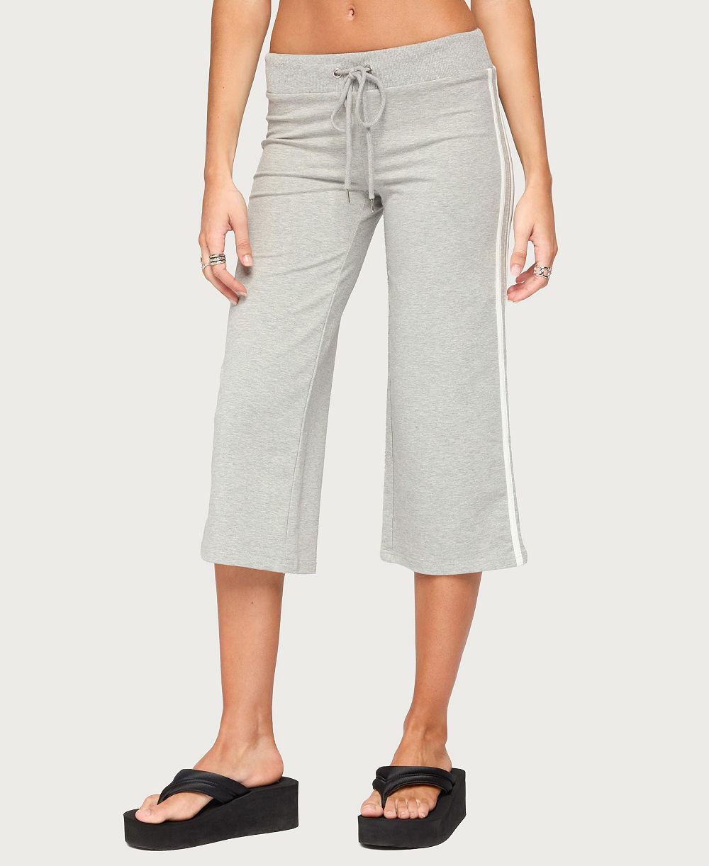 Edikted Women's Zanele Side Stripe Capri Sweatpants