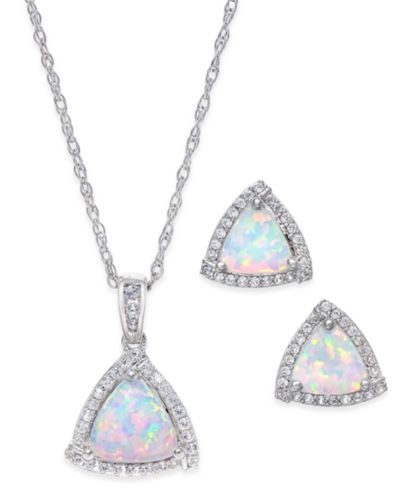 Комплект из колье и серег-гвоздей Lab-Grown Opal (7/8 ct. t.w.) and White Sapphire (1/3 ct. t.w.) в Sterling Silver