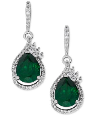 Серьги-подвески с выращенным изумрудом (2-3/4 ct. t.w.) и белым сапфиром (1/2 ct. t.w.) в серебряной оправе