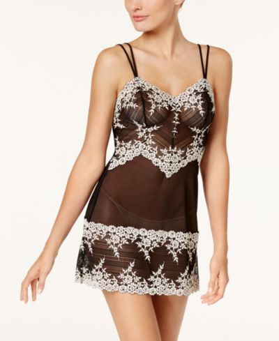 Wacoal Women's Embrace Lace® Chemise, 814191