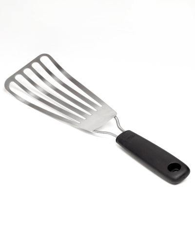 OXO Fish Turner