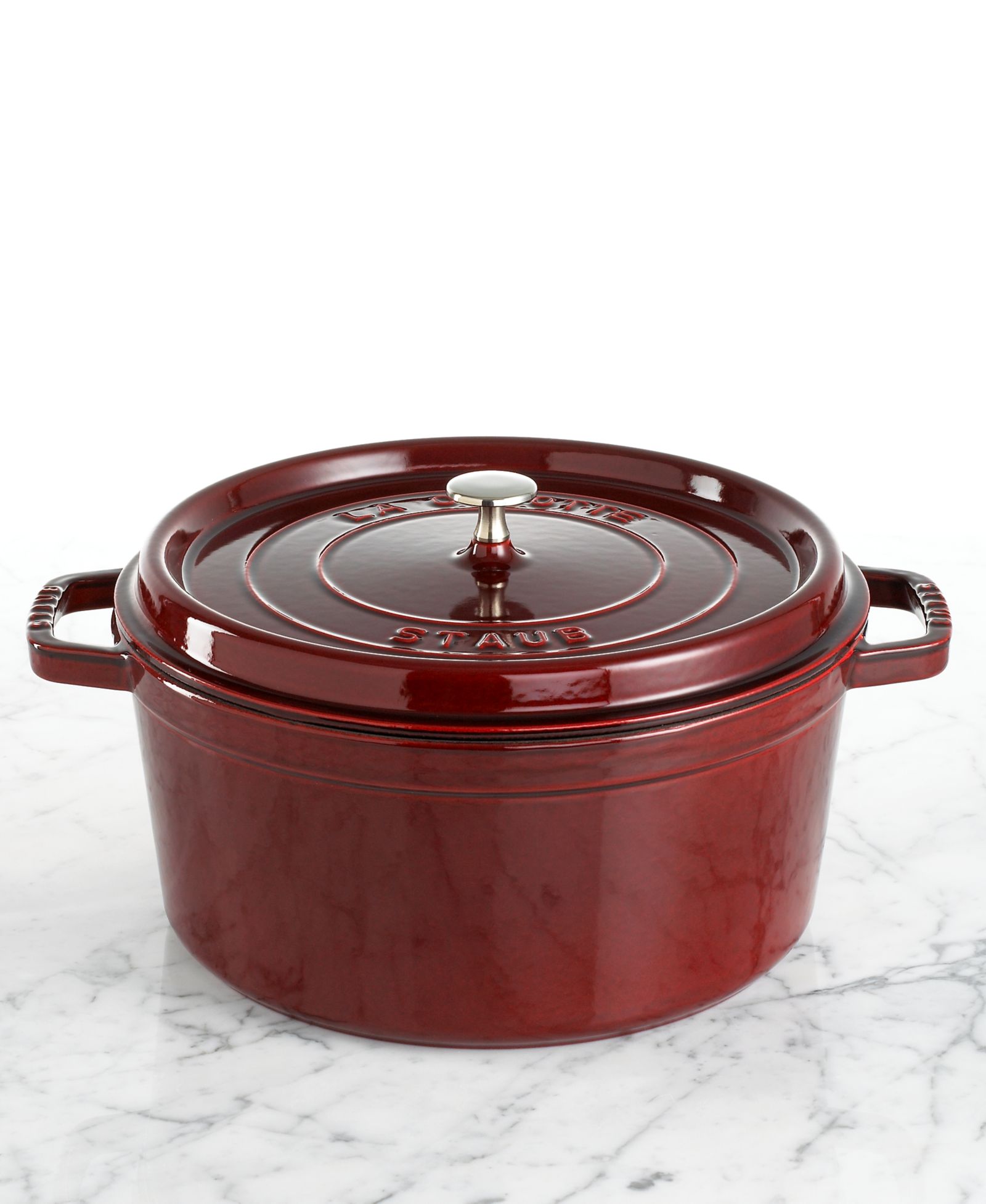 Круглая жаровня Staub Cast Iron 9-Qt.