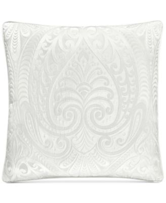 Декоративная подушка J Queen New York Bianco с вышивкой, 18" x 18"