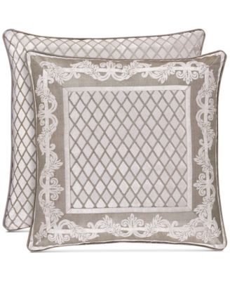 Декоративная подушка J Queen New York Bel Air Tufted Chenille 20" x 20"