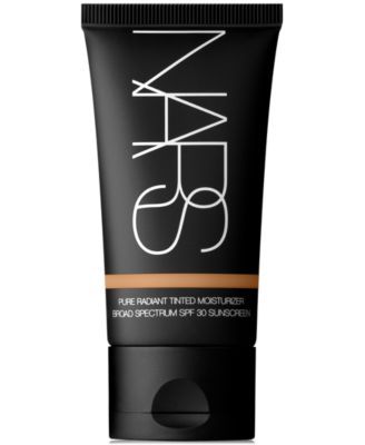 Auckland (M2 - Medium to medium-deep with neutral undertones)