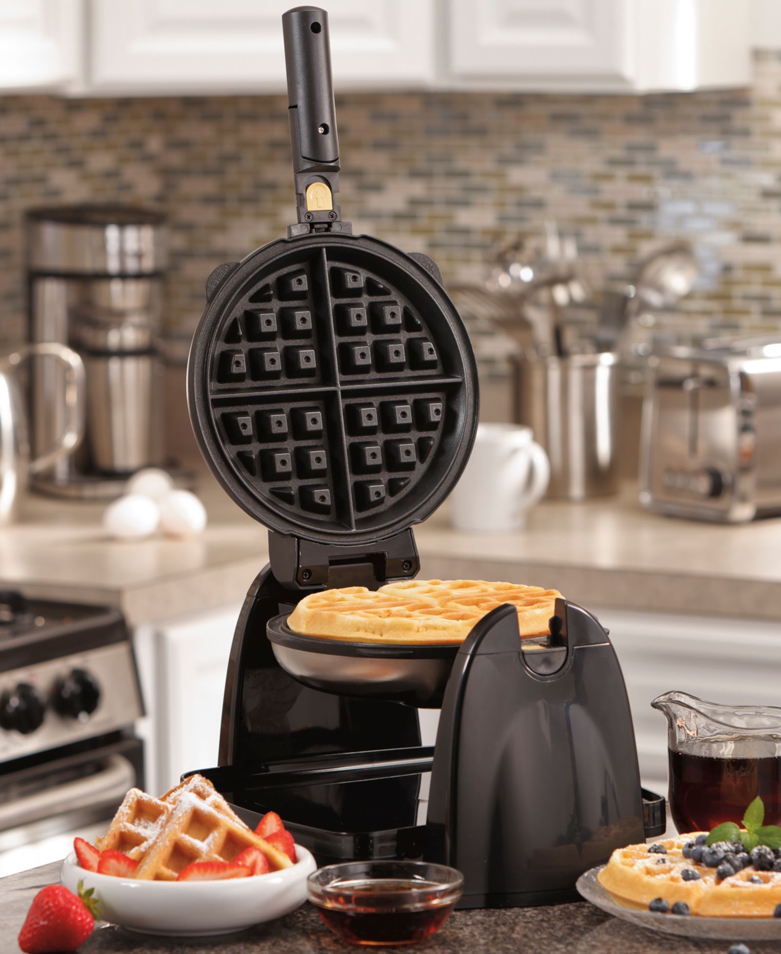 Hamilton Beach® Removable Grid Belgian Waffle Maker