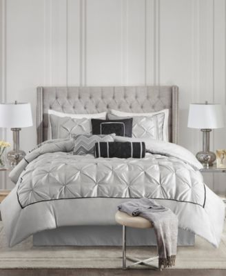 Madison Park Laurel Tufted 7-Pc. Comforter Set, Queen