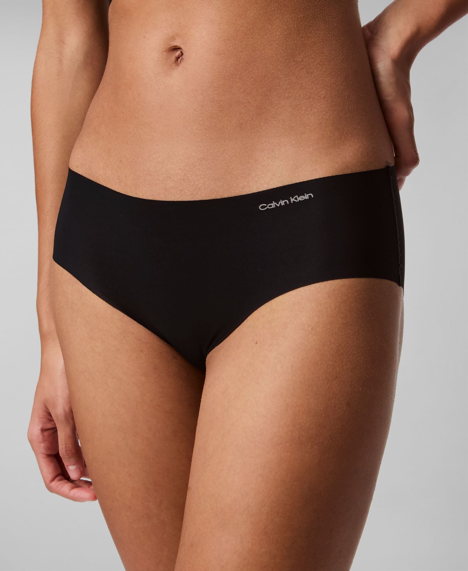 Calvin Klein Women's Invisibles Microfiber Stretch Hipster Underwear-D3429