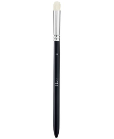 Кисть для растушевки теней DIOR Backstage Large Eyeshadow Blending Brush N°23