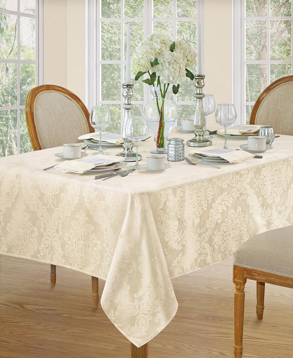 Elrene Barcelona Tablecloth, 60" x 120"