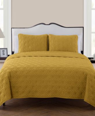 VCNY Home Kaleidoscope 3-Piece Quilt Set, Full/Queen