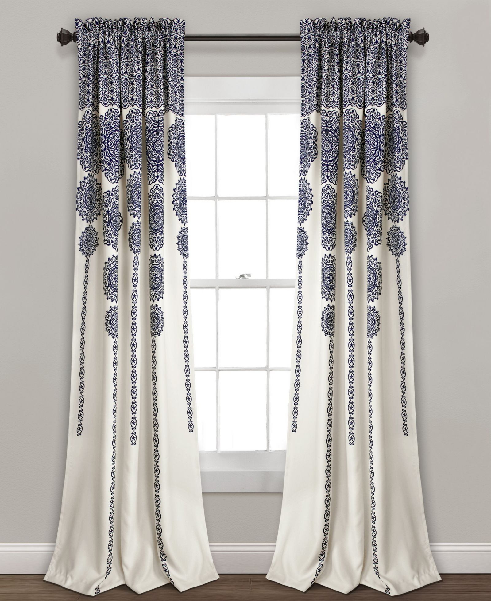 Комплект штор Lush Décor Medallion Stripe, 52" x 84"
