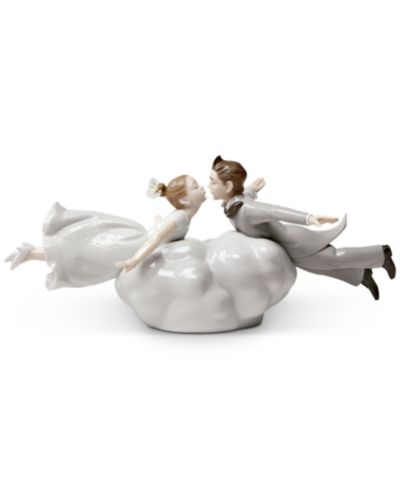 Lladró Wedding in the Air Figurine