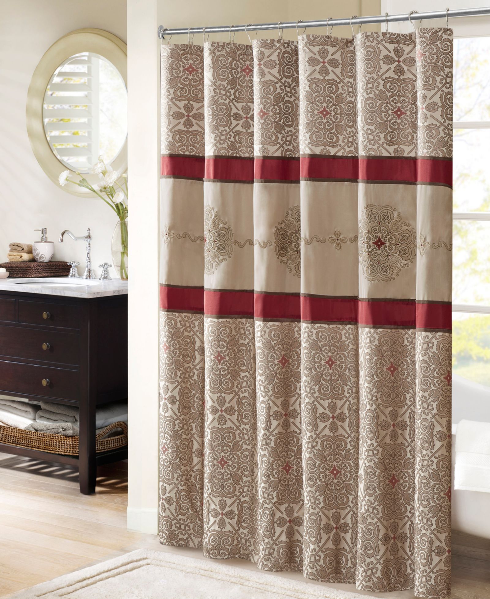Madison Park Donovan Вышитая штора для душа, 72" x 72"
