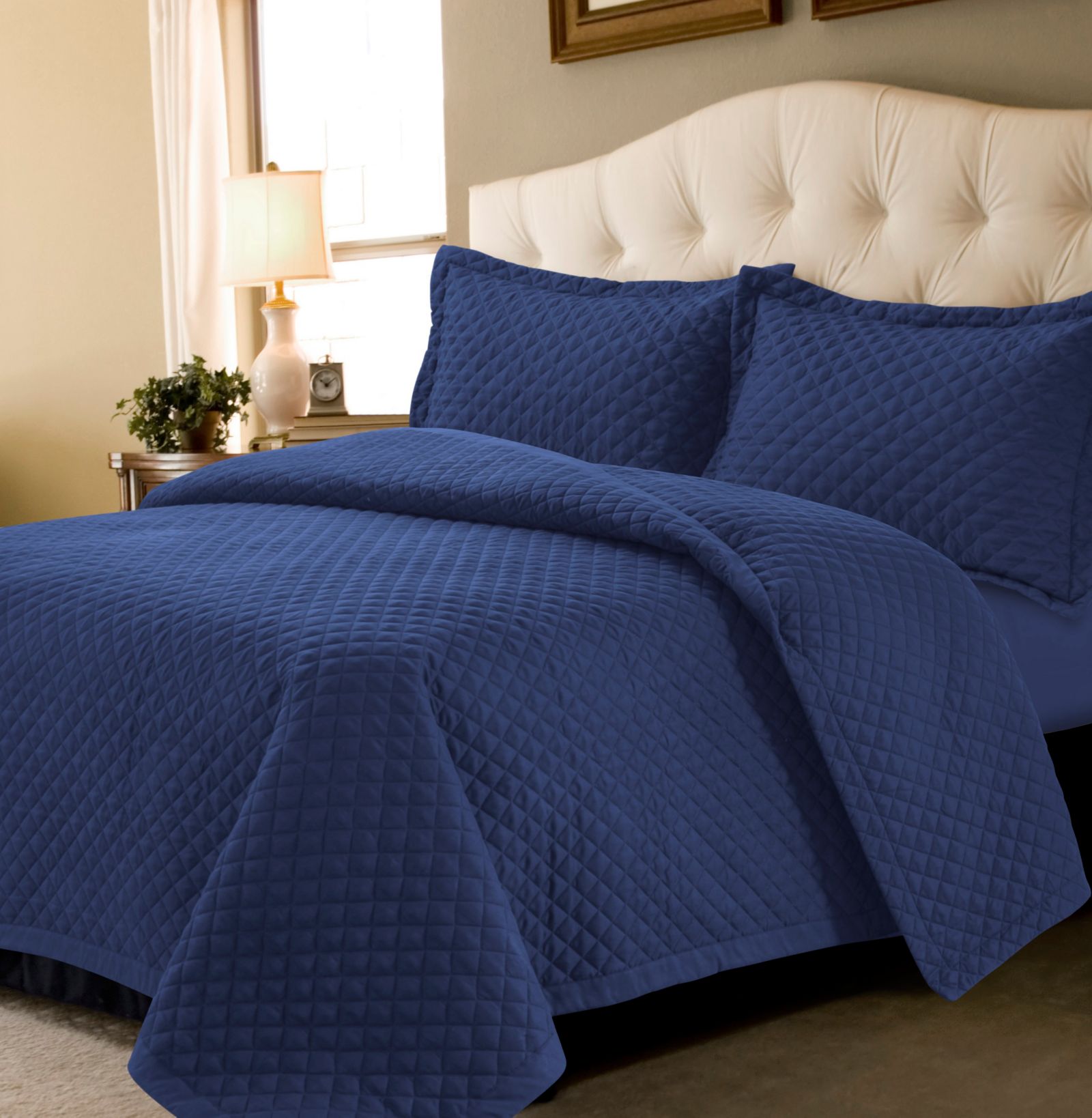 Tribeca Living Brisbane Microfiber Solid Oversized Quilt Set, King