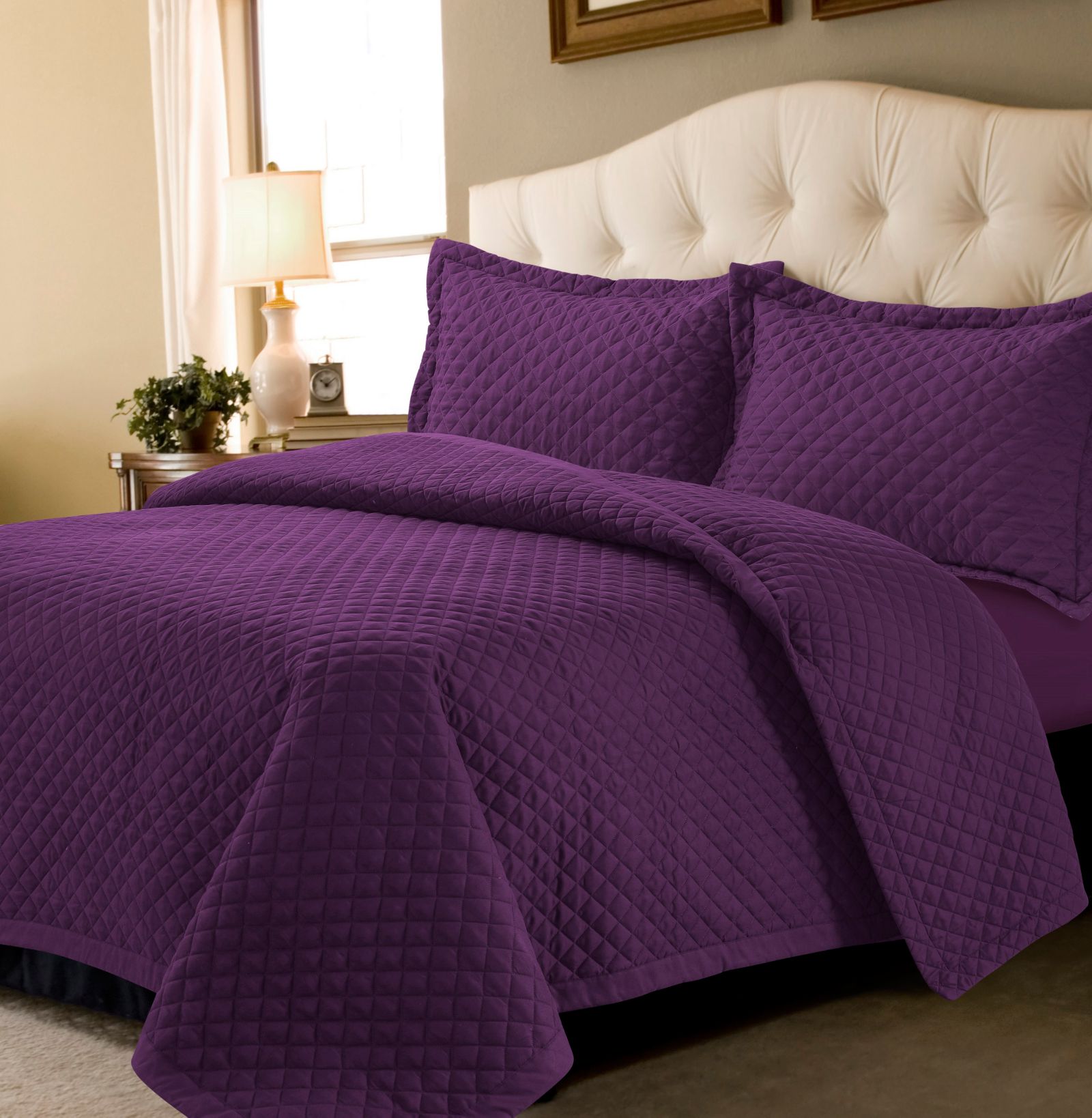 Tribeca Living Brisbane Microfiber Solid Oversized Quilt Set, Queen