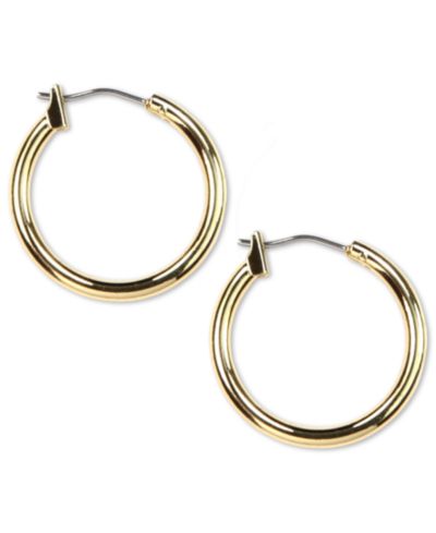 ANNE KLEIN GOLD-TONE HOOP EARRINGS, 1"
