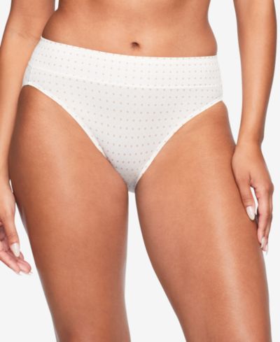 White nude swirl print