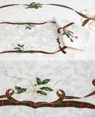 Lenox Set of 4 Holiday Nouveau Napkins