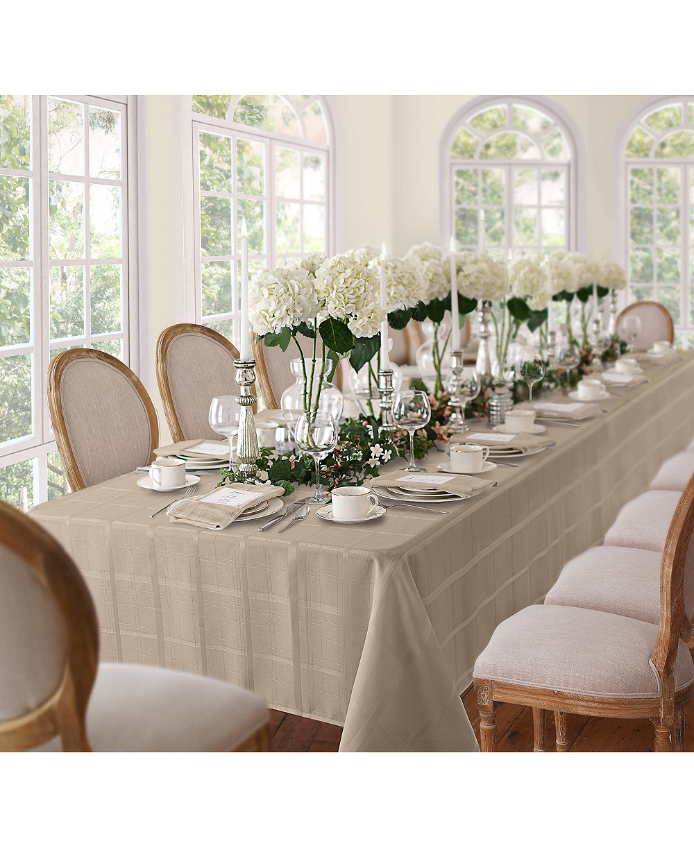 Elrene Elegance Plaid 60" X 144" Oblong Tablecloth