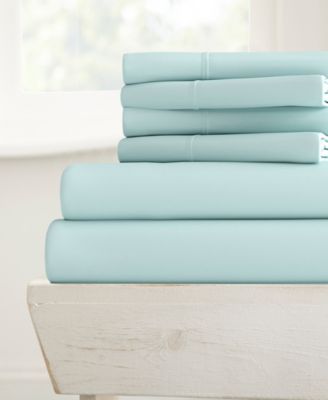 Aqua