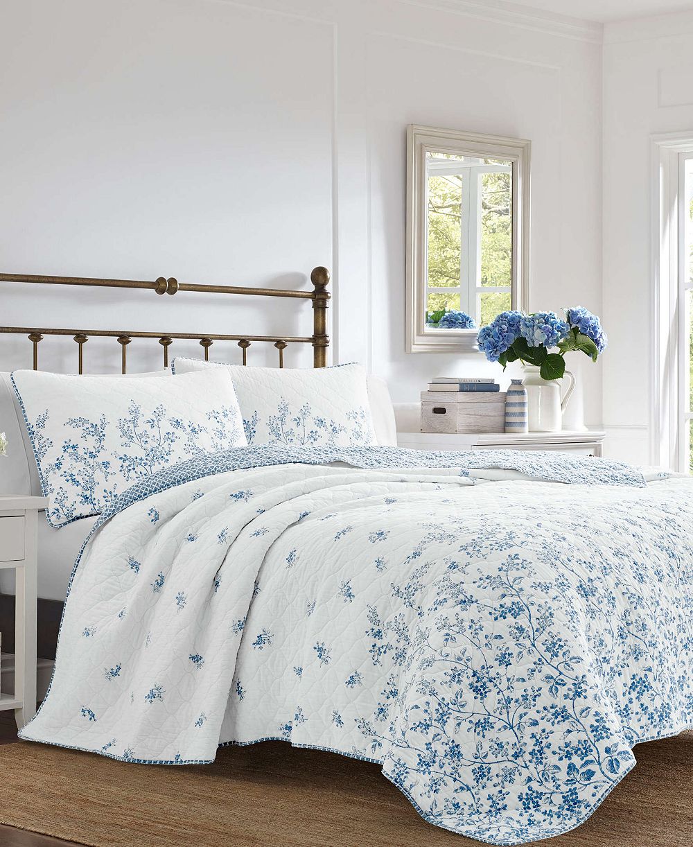 Laura Ashley Flora Cotton Reversible 3 Piece Quilt Set, Full/Queen