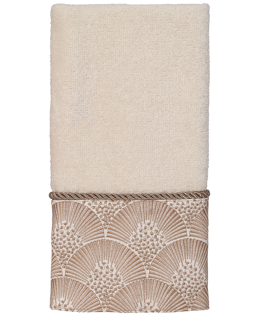 Avanti Deco Shells Bordered Cotton Fingertip Towel, 11" x 18"