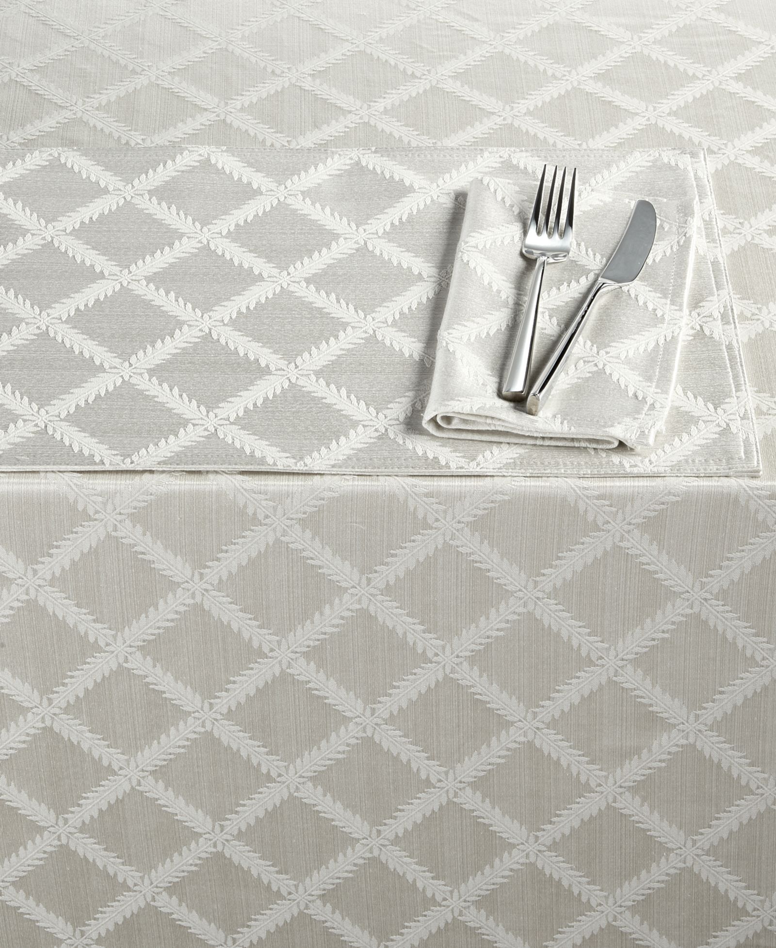 Скатерть Lenox Laurel Leaf 70" x 104" прямоугольная