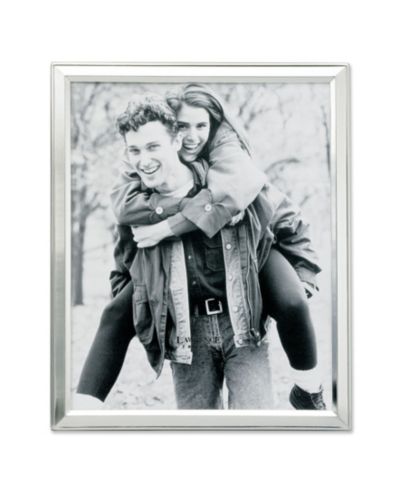 Металлическая фоторамка Lawrence Frames с отделкой под матовое серебро - 4" x 6"