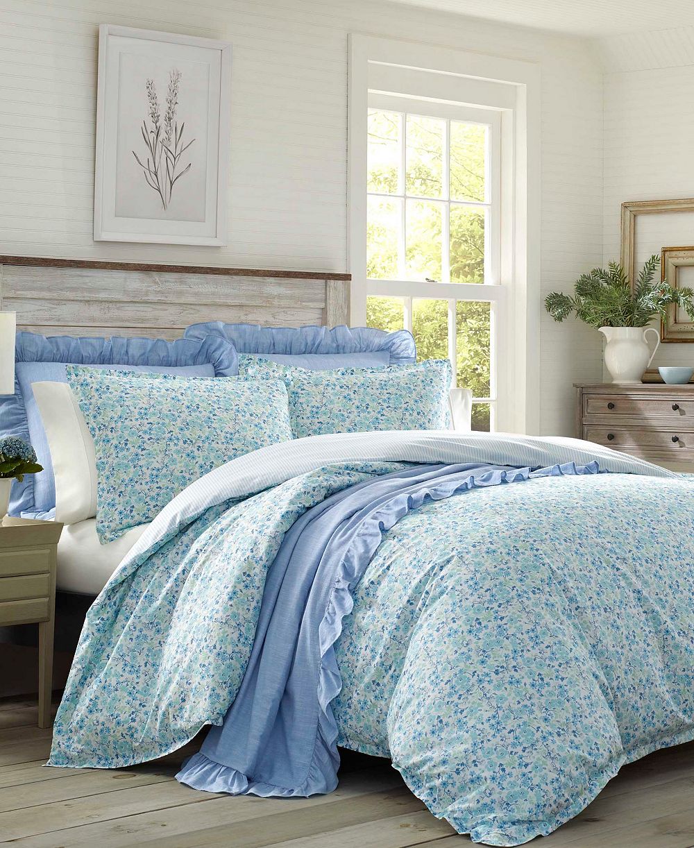 Laura Ashley Jaynie Stonewashed Cotton 3-Pc. Duvet Cover Set, Full/Queen