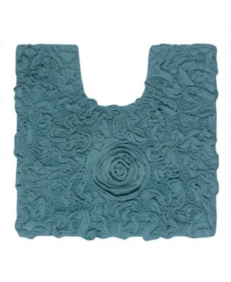 Home Weavers Bell Flower Bath Rug, 20" x 20"