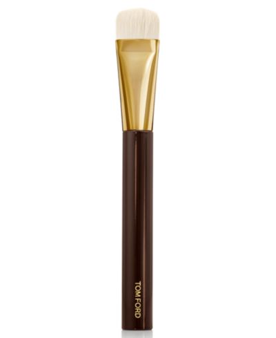 Кисть для контуринга Tom Ford Shade & Illuminate Contour Makeup Brush 04