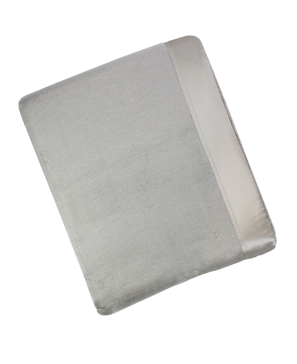 Шелковое одеяло Melange Home Plaza 100% Silk, King