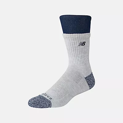 Премиальная футболка New Balance Active Double Welt Crew