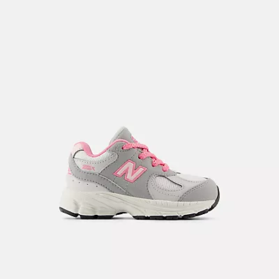 Raincloud with Signal Pink