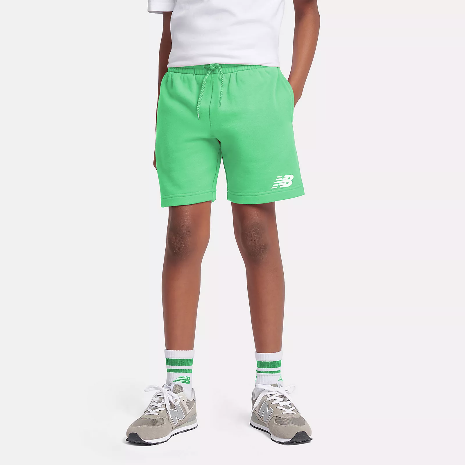 Шорты New Balance с логотипом