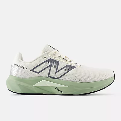 Кроссовки New Balance FuelCell Propel v5