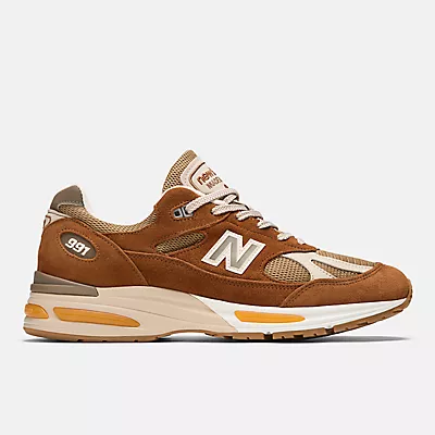 Made in UK 991v2 Iconic Influences