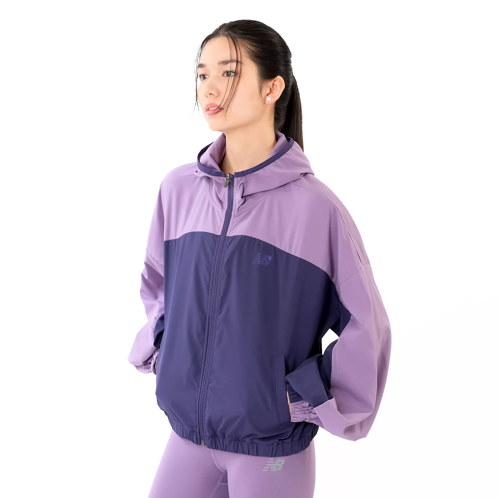 Спортивная куртка New Balance Woven Jacket