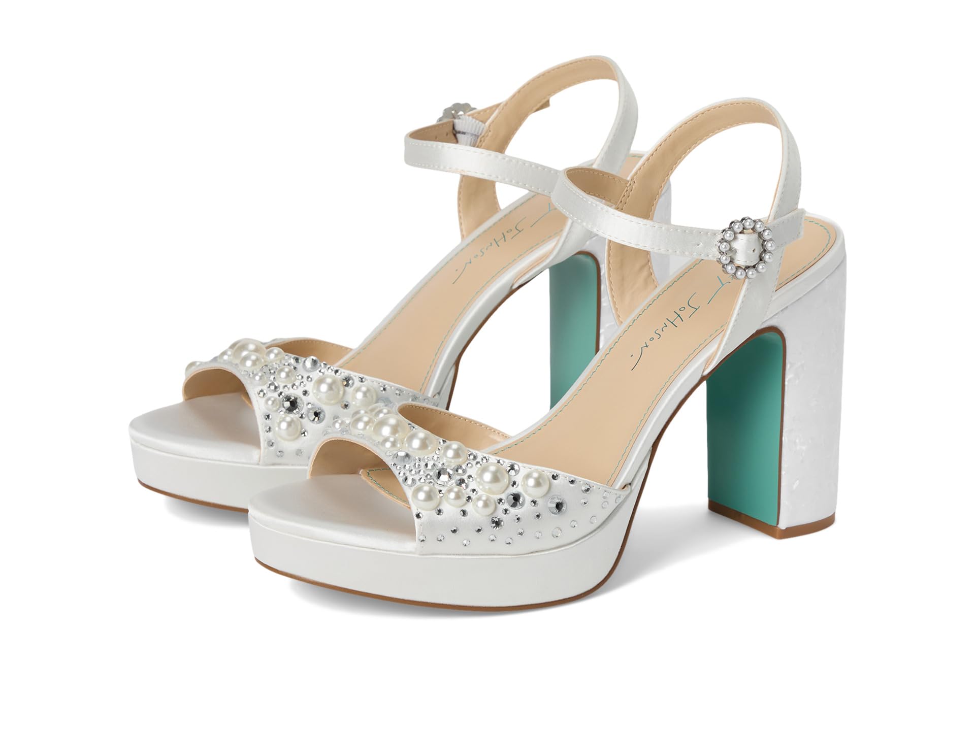 Avian Blue by Betsey Johnson сандалии