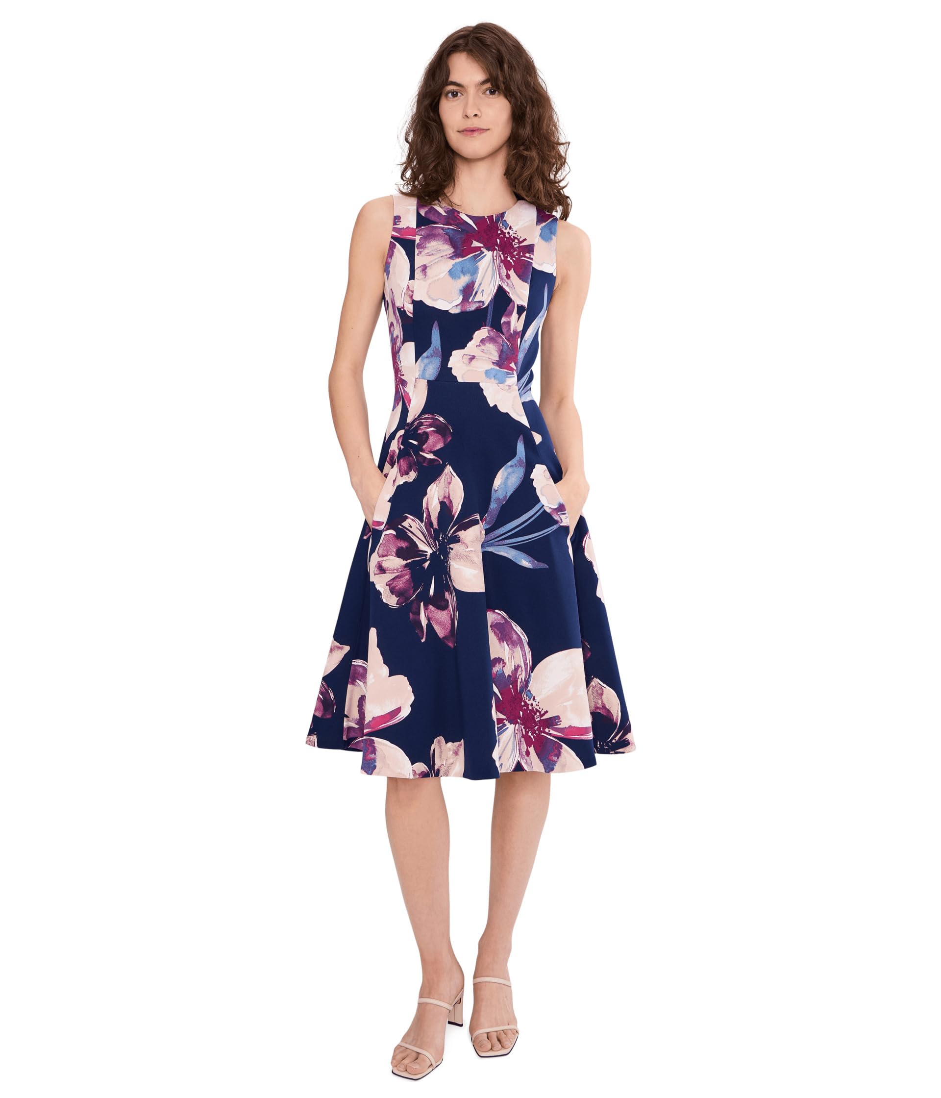 Платье Sleeveless Floral Fit And Flare