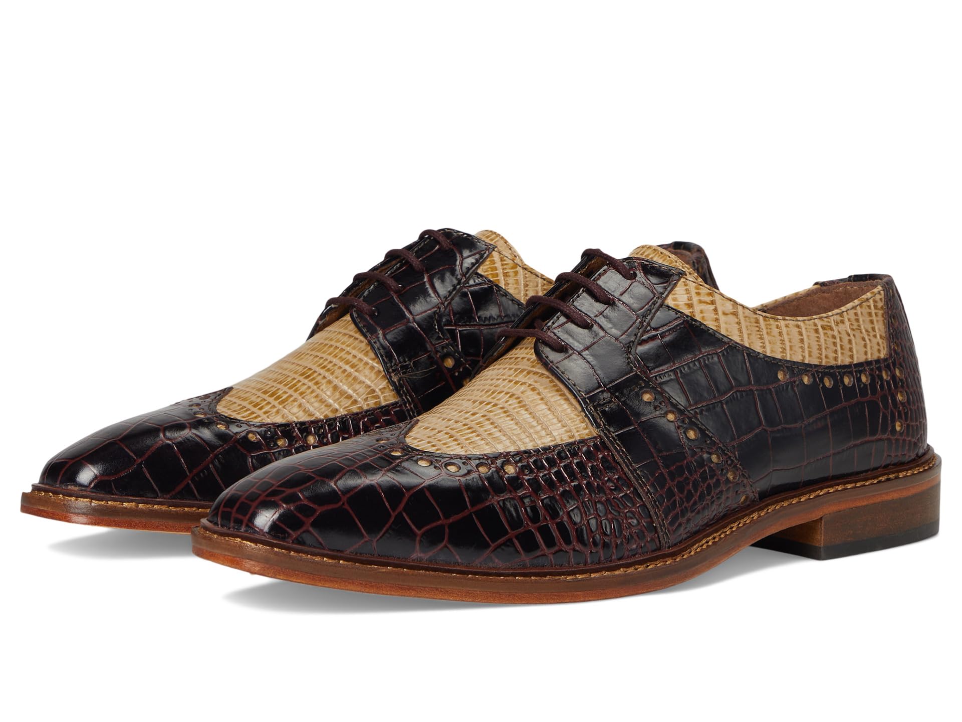 Travato Wingtip Lace-Up