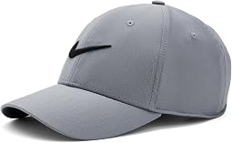 Структурированная кепка Nike с логотипом Swoosh и технологией Dri-FIT