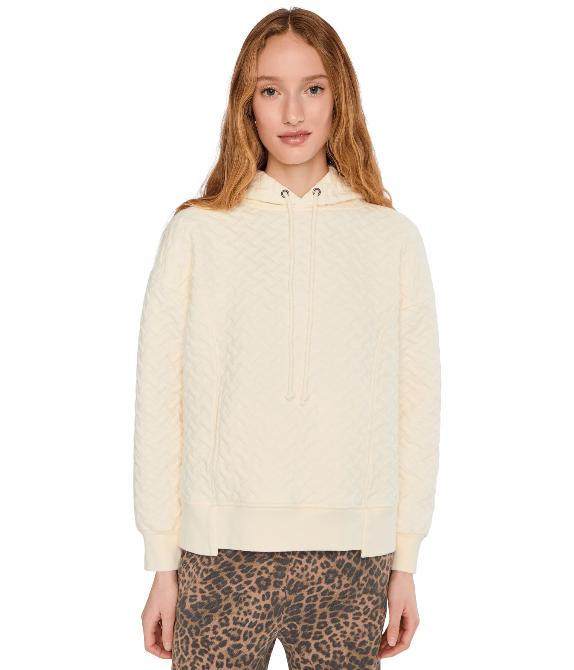 Quilte, Long Sleeve Oversized Step Hem Hoodie