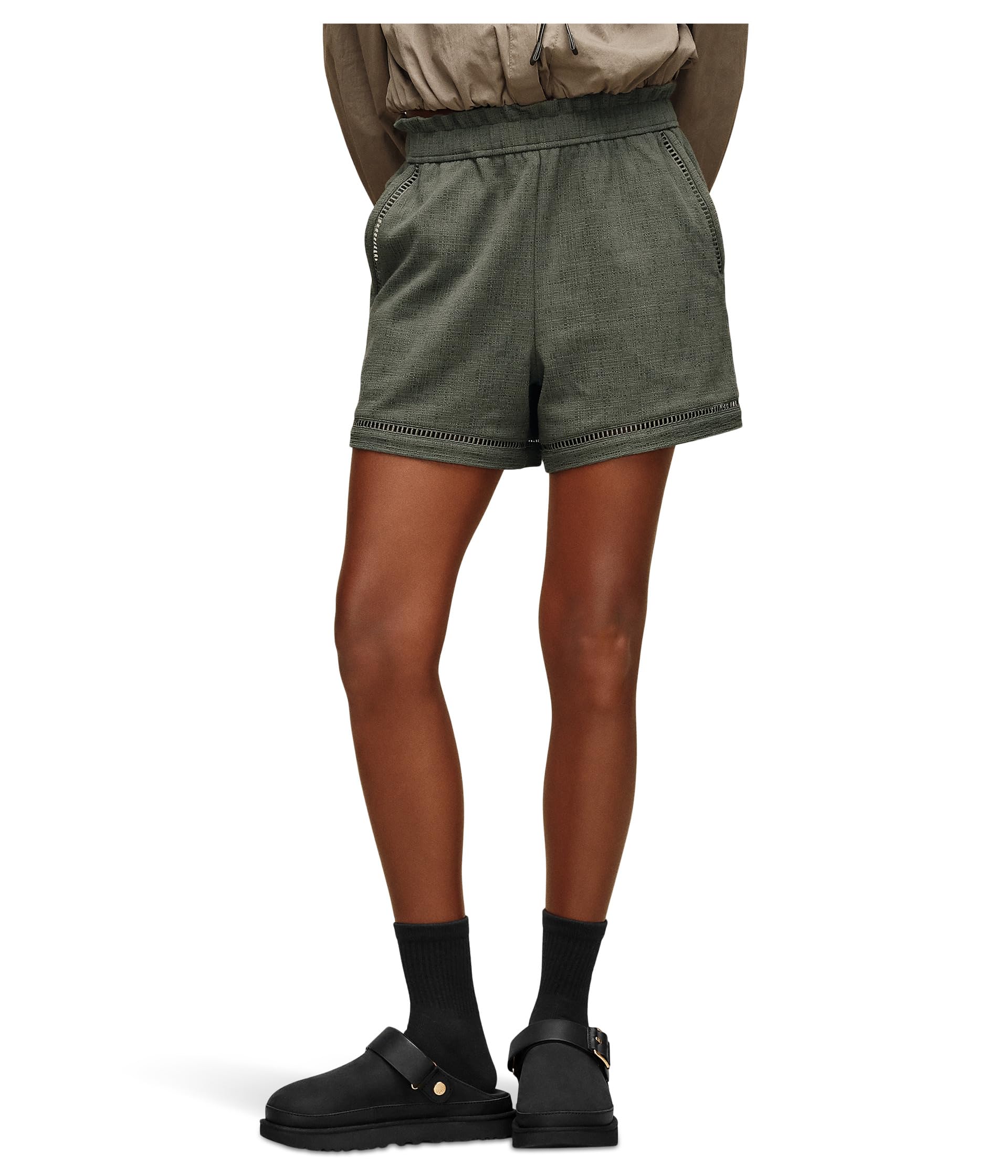 Frynn Short