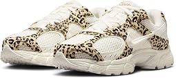 V5 RNR замшевые кроссовки Nike