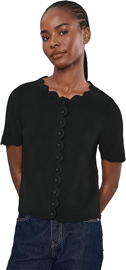 Short Sleeve Scallop Edge Sweater